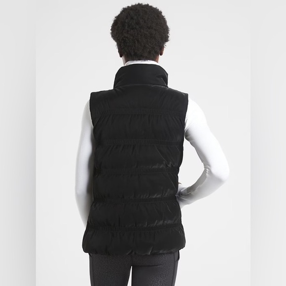 Athleta Venice Odyssey Down Vest, Black, Size S - Picture 3 of 9